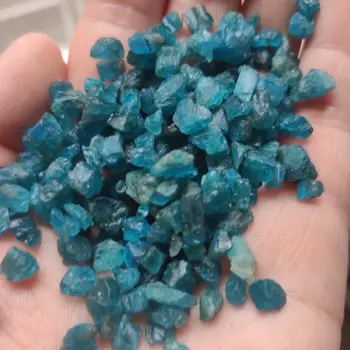 100 g Fizične majhnosti Raw Modra Apatite Grobo Kamni Kristali gramoz Mineralov in Kamni Grobo Gemstone Vzorec