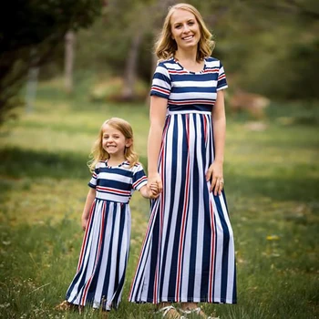 Moda Mama Otroci Oblačila 2022 Poletje Trak Preplete brez Rokavov Bombaž Kostum Mamica Hči Obleko Za Starša-otroka Obleko