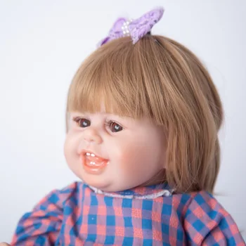Bebes 19 palčni silikonski preporod lutka, simulirano otroka, kariran krilo, štiri zobe, otroške počitnice darilo