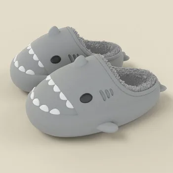 2022 Nove Zimske Plišastih Otrok Natikači Risanka Shark-Oblikovan Domači Non-Slip Fantje Dekleta Sandali Topla Nepremočljiva Flip-flops CSH1416