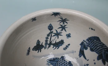 Lepe Kitajski Klasične Modre in Bele Porcelanaste Veliko Skledo Pobarvane Z Ribami in Lotus